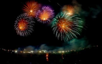 Se ilumina cielo de Mazatlán con «Luces de Maratón»