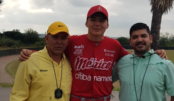 Venados completa sus primeras firmas con Guillermo Arvizu