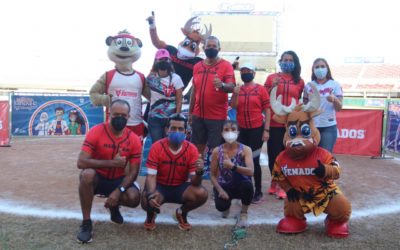Cierre con broche de oro