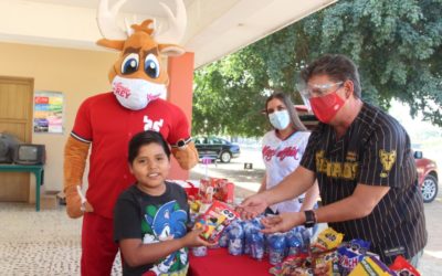 Venados de Mazatlán lleva sonrisas a la Ciudad de los Niños
