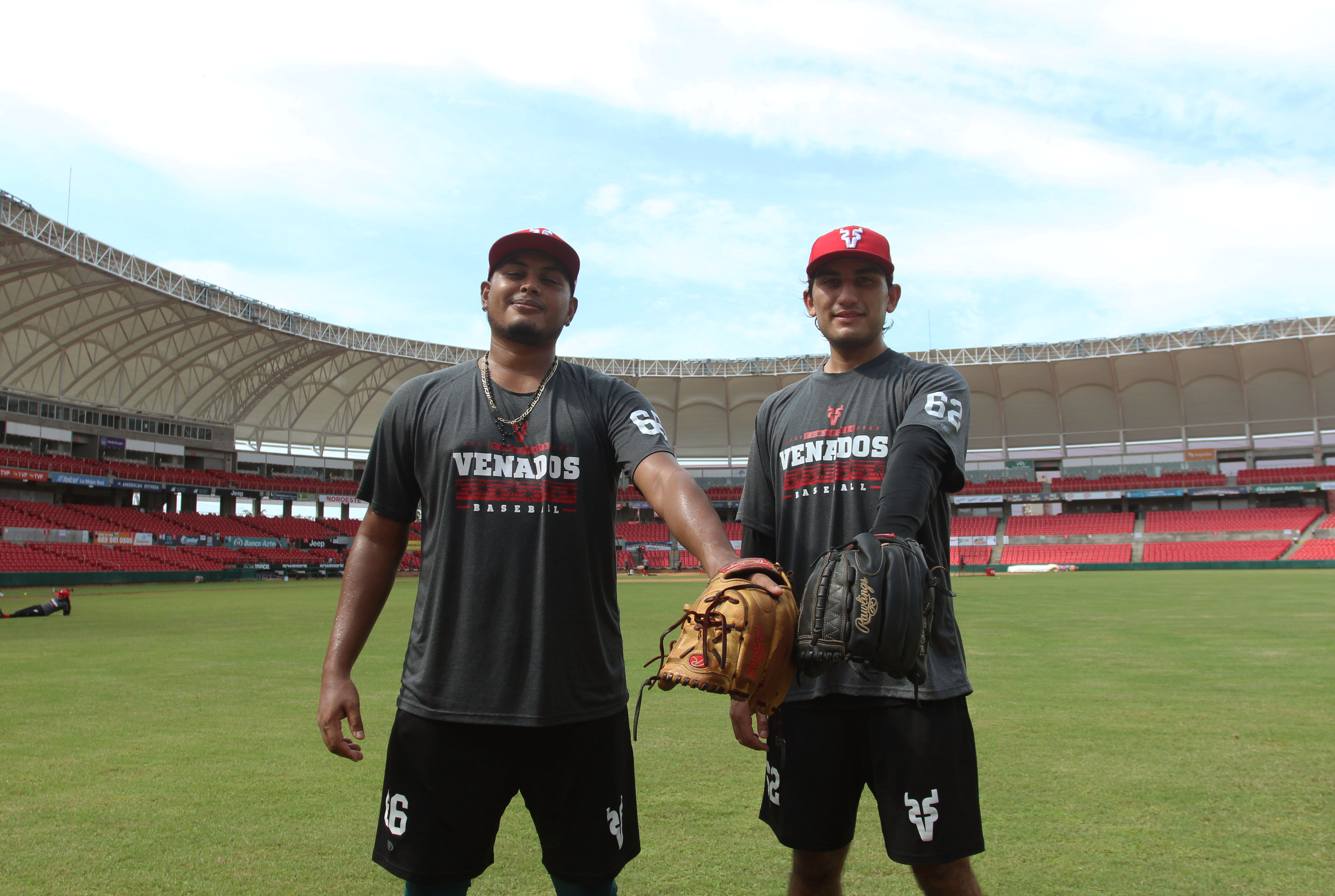 Decididos a fortalecer el relevo, Marco Rivas y Roberto Espinosa reportan con Venados de Mazatlán